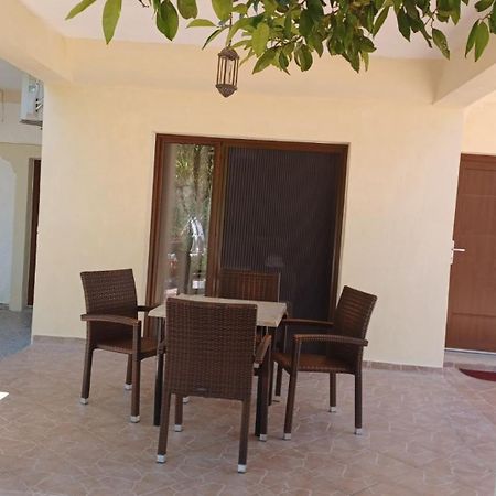 Appartement Tsanis à Parga Extérieur photo