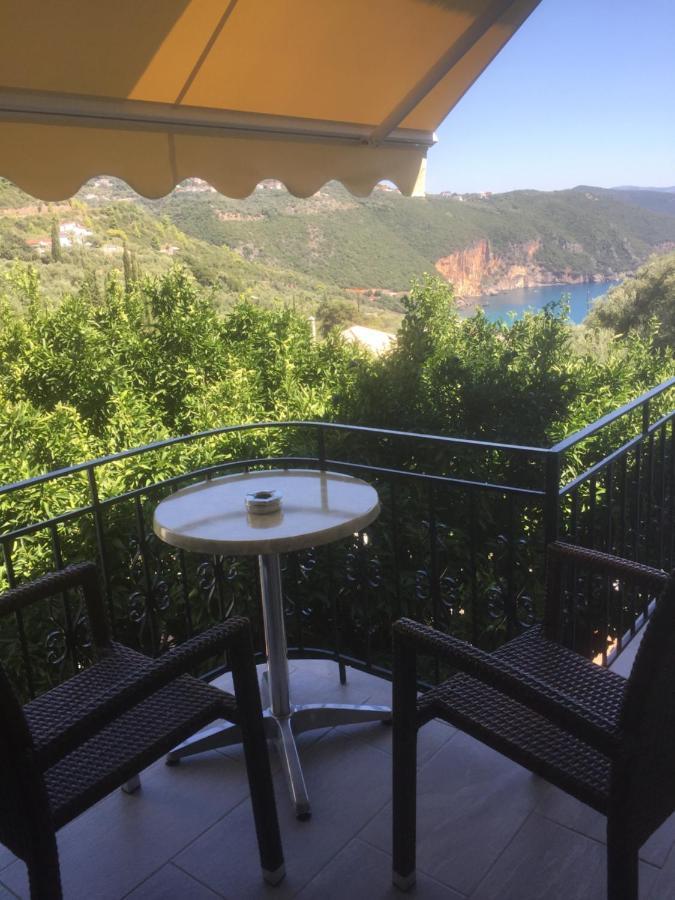 Appartement Tsanis à Parga Extérieur photo