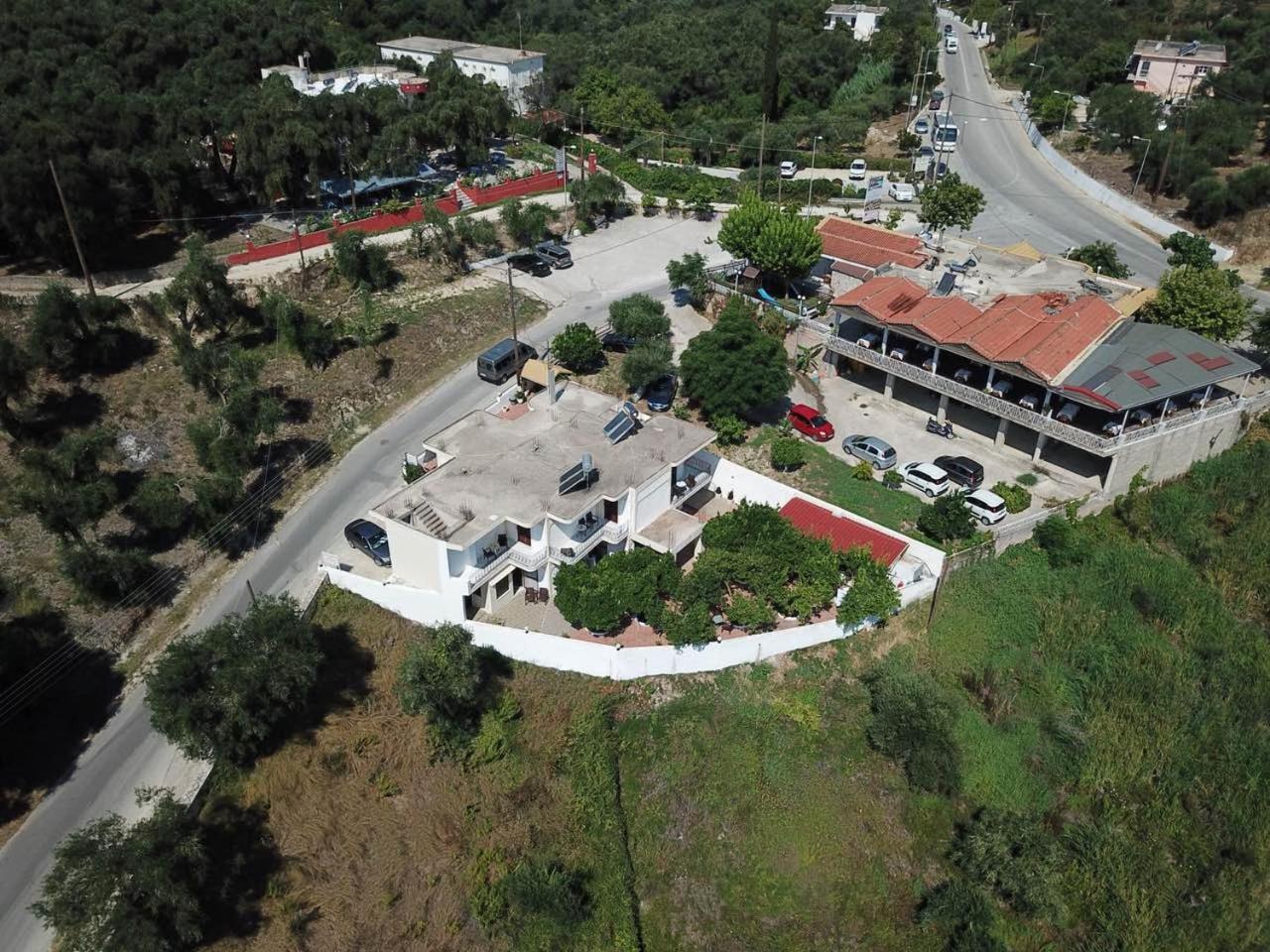 Appartement Tsanis à Parga Extérieur photo